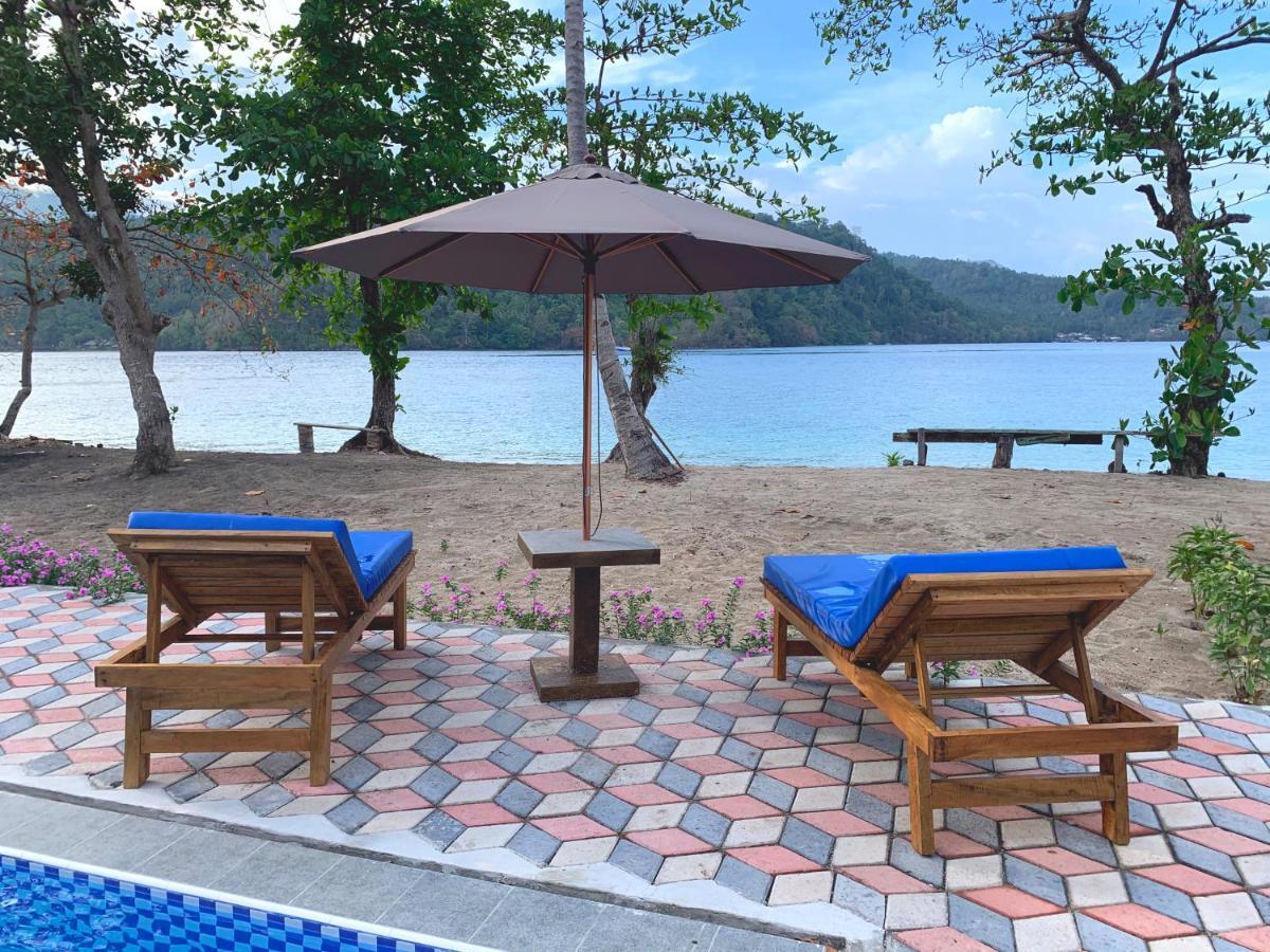 White Sands Beach Resort Lembeh Bitung Exterior foto