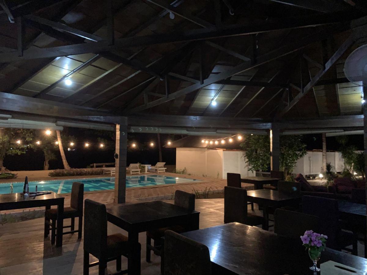 White Sands Beach Resort Lembeh Bitung Exterior foto